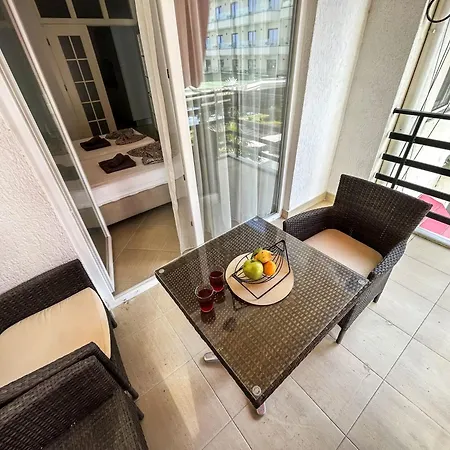 Location, Two Bedrooms 973 Estalagem Golem (Tirana)