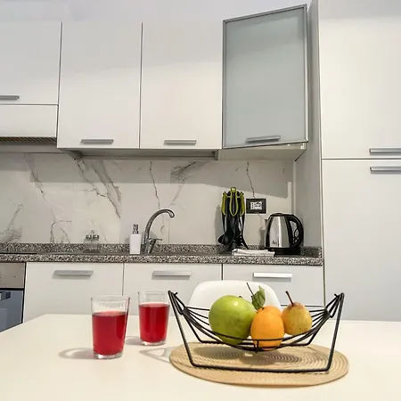 Location, Two Bedrooms 973 Golem (Tirana)