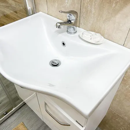 Estalagem Location, Two Bedrooms 973 *