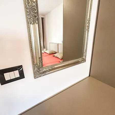 Location, Two Bedrooms 973 ゴーレム