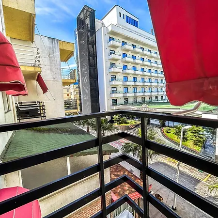 Location, Two Bedrooms 973 ゴーレム